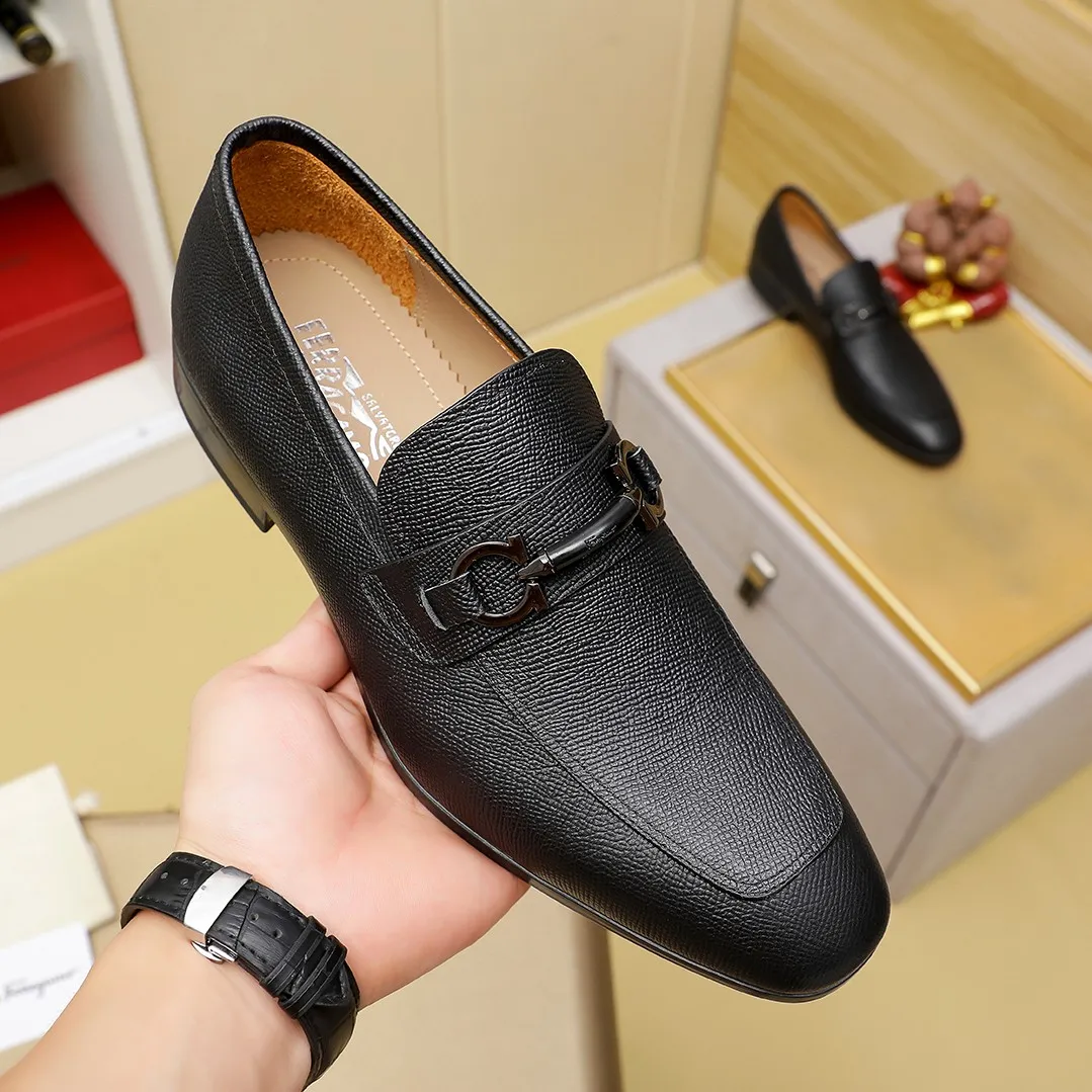 Men's shoes 💰600 🕷🕷🐂【Ferragamo】 Popular fashionable casual shoes🇨🇳Official website counter 1:1 production, original mold opening💯Good quality can be seen, imported high-end first-layer pebbled calfskin, water-dyed🐂leather lining🌿very clear texture, high-quality waterproof, non-slip and wear-resistant outsole🎋high quality and low price, truly handmade🍓, 7 colors available! Code number 38-44 (45. To be customized)
